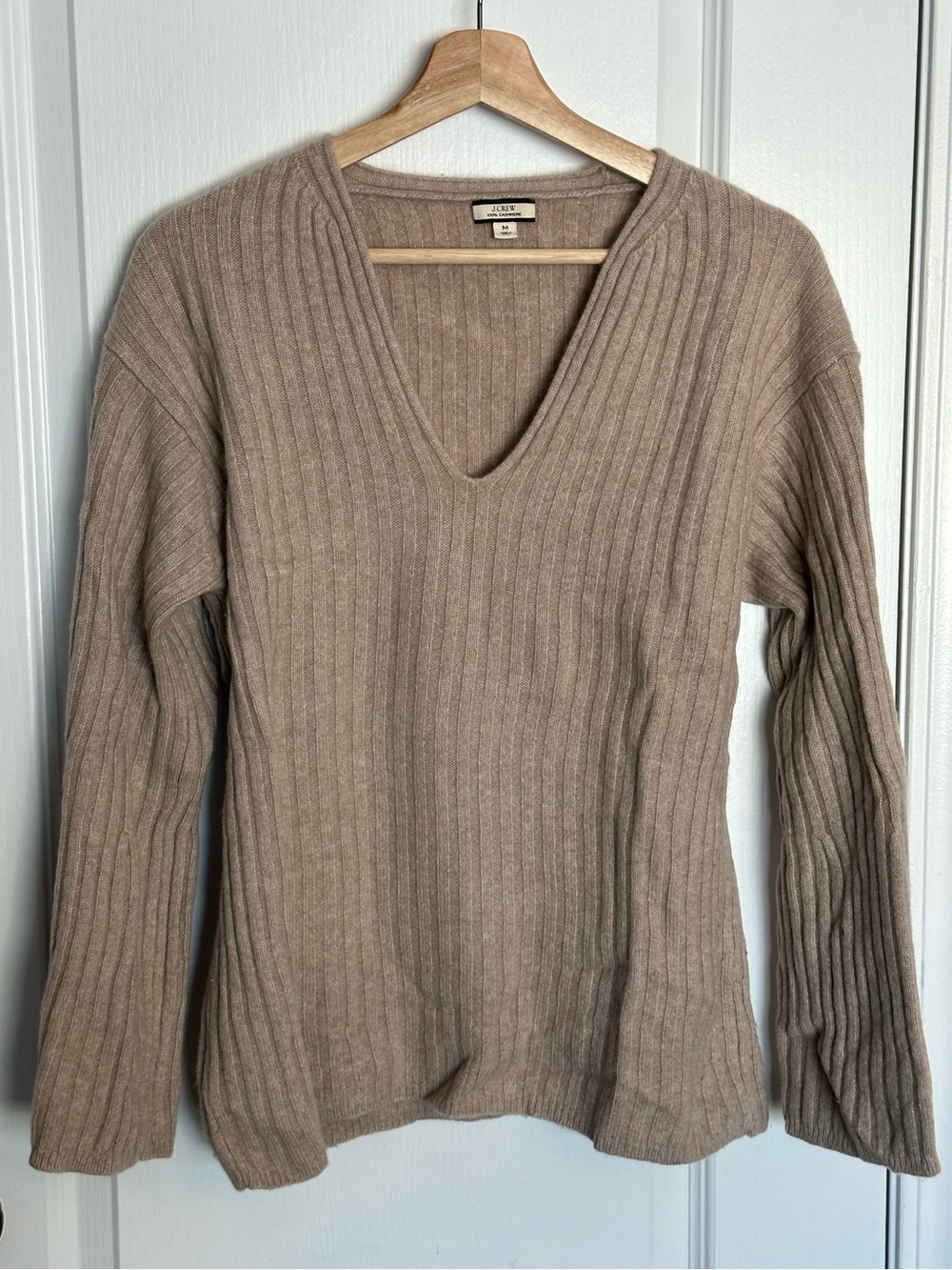 j crew 100% cashmere ribbed v neck sweater size medium
